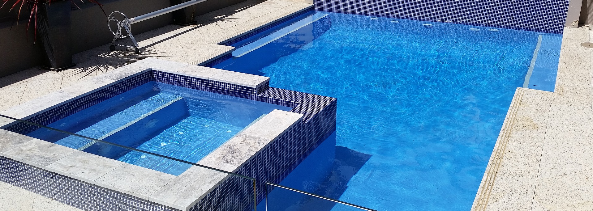 Pool Renovations: add a spa to your existing pool